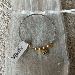 Seasonal Whispers Swarovsky PEACE Bracelet Bangle